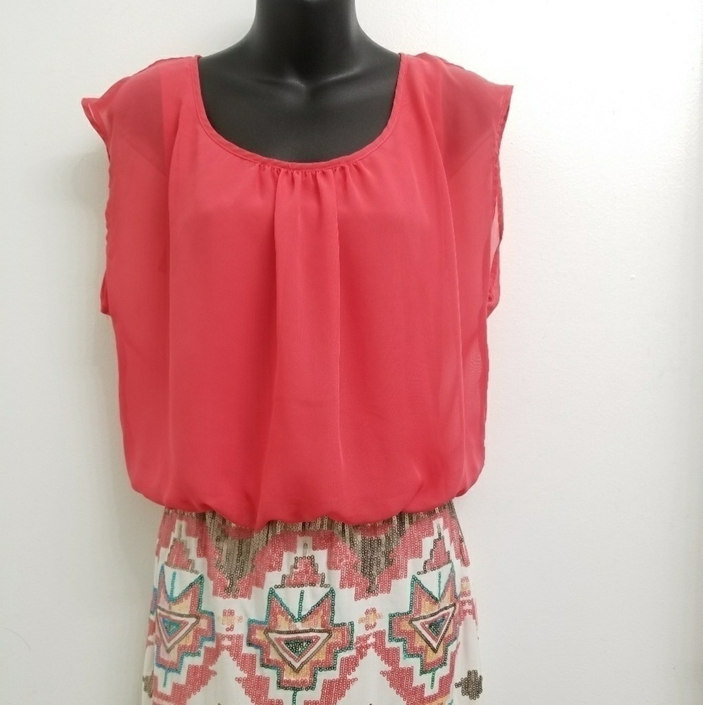 DEB DRESS CORAL/WHITE SIZE MEDIUM